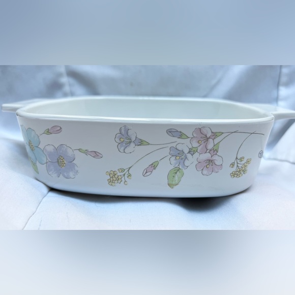 Corningware Pastel Bouquet 1 Liter Square Baking Casserole Serving Dish 1980s - Picture 2 of 13